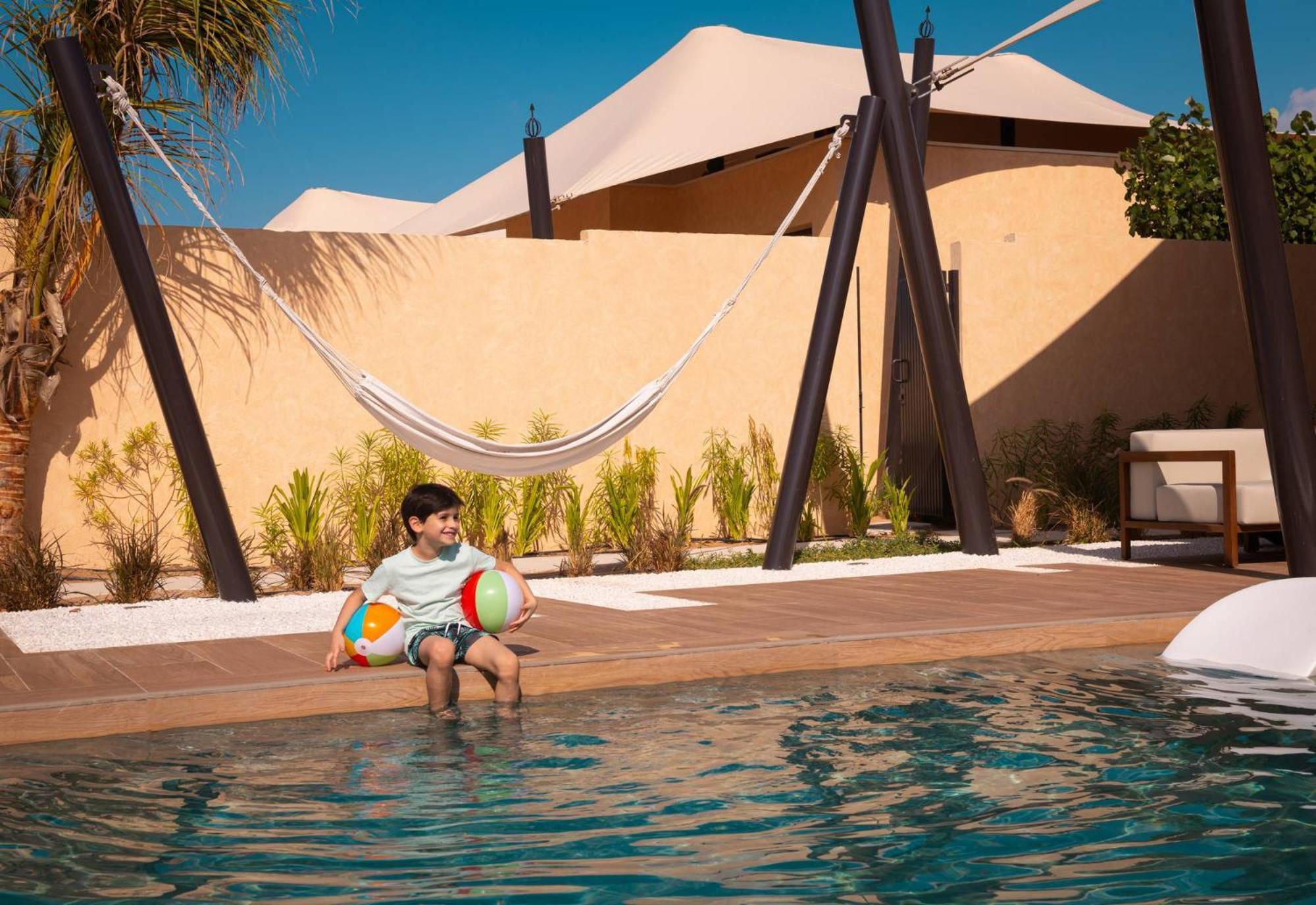 Bab Al Nojoum Hudayriyat Villas Abu Dhabi Esterno foto